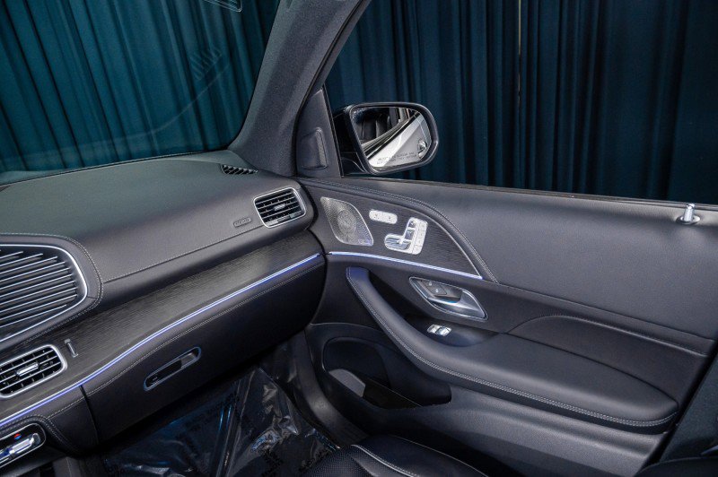 New 2026 Mercedes-Benz GLS 580 4MATIC image 26