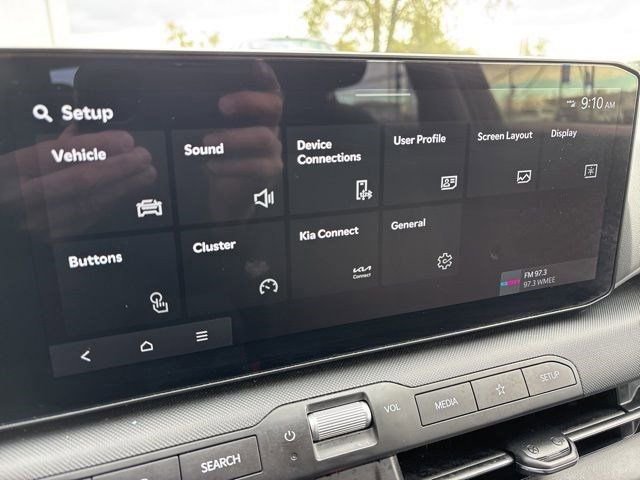 Used 2025 Kia K4 LXS image 21