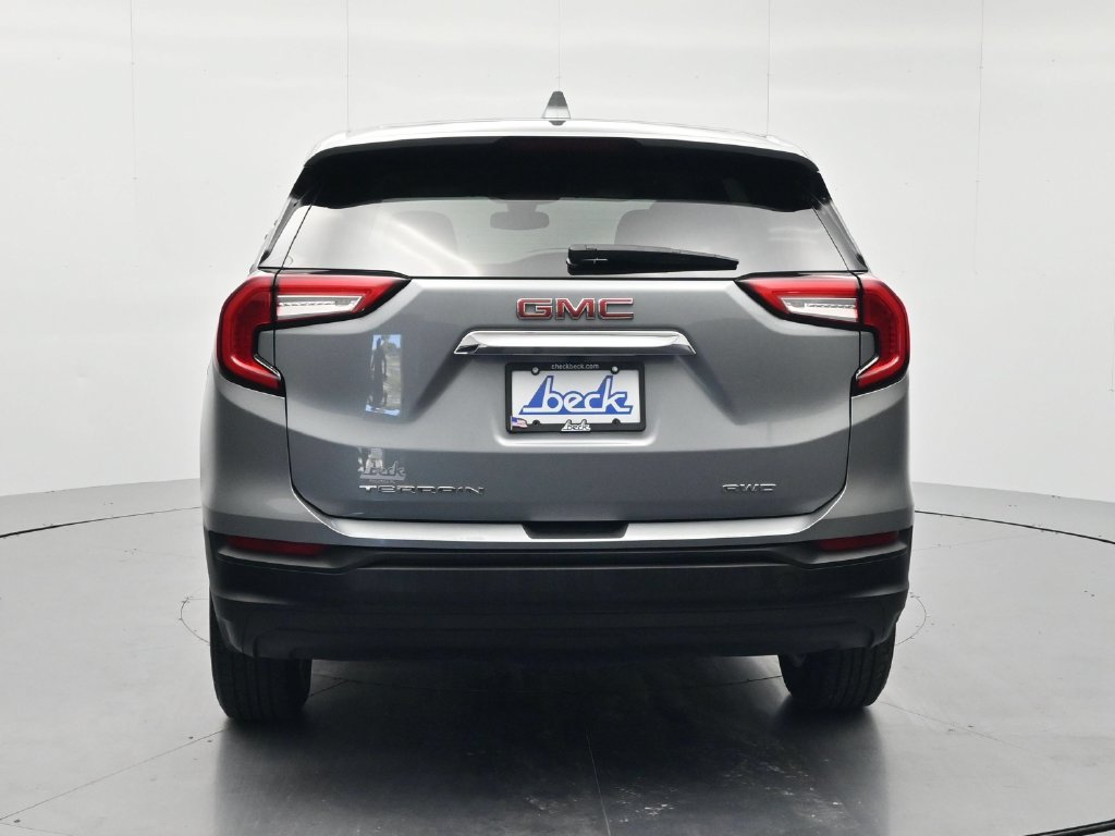 Used 2024 GMC Terrain SLE AWD/4WD image 6