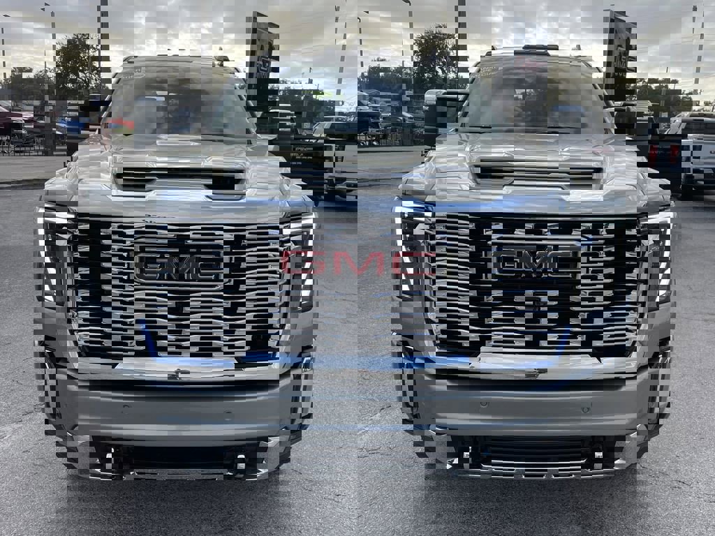 New 2026 GMC Sierra 2500 Denali w/ Denali Reserve Package image 9