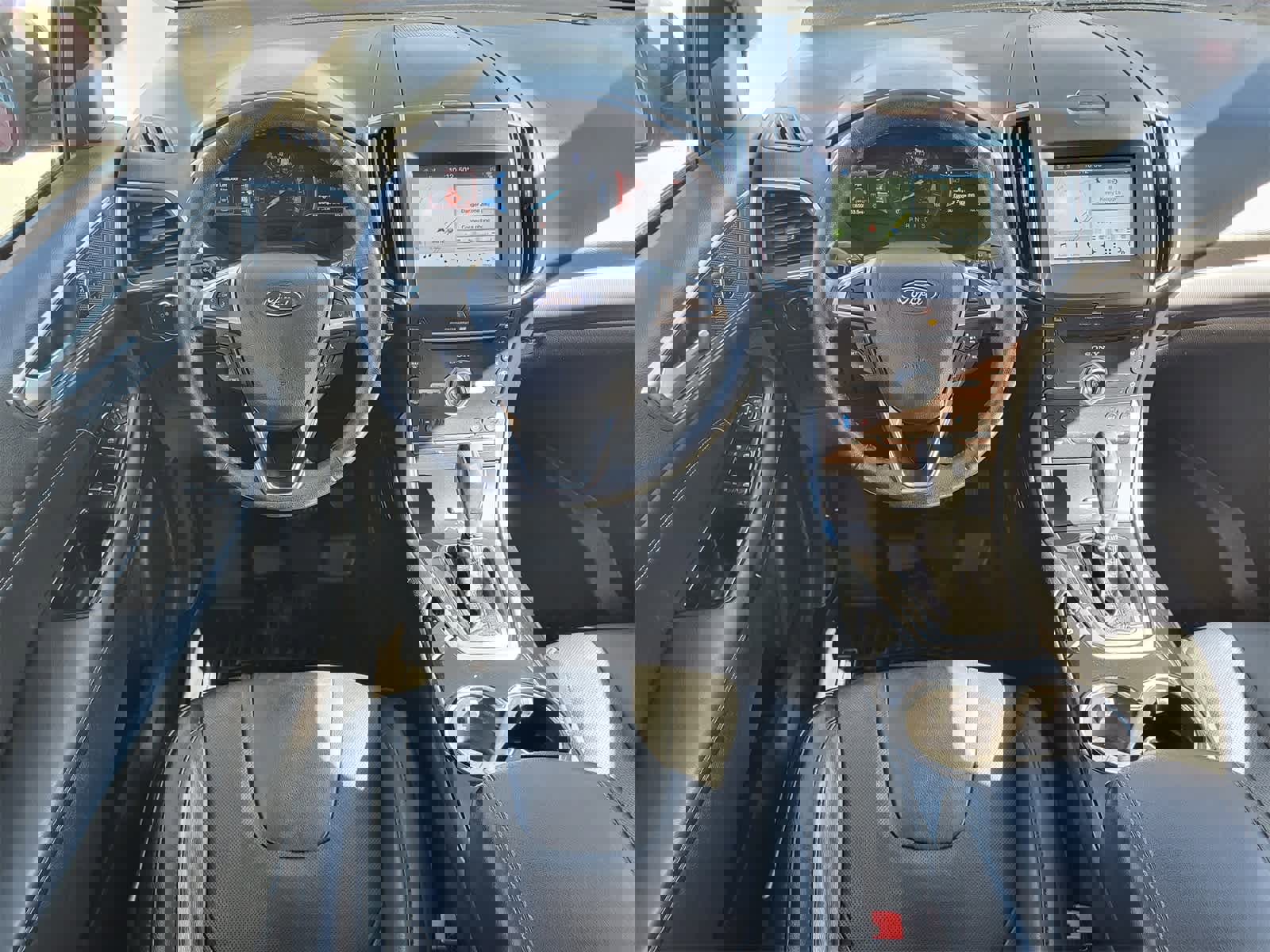 Used 2017 Ford Edge Titanium w/ Equipment Group 301A image 24