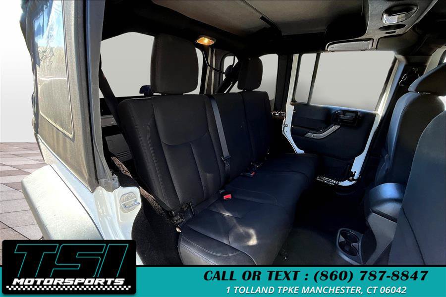 Used 2015 Jeep Wrangler Unlimited Sport w/ Quick Order Package 24S AWD/4WD image 27
