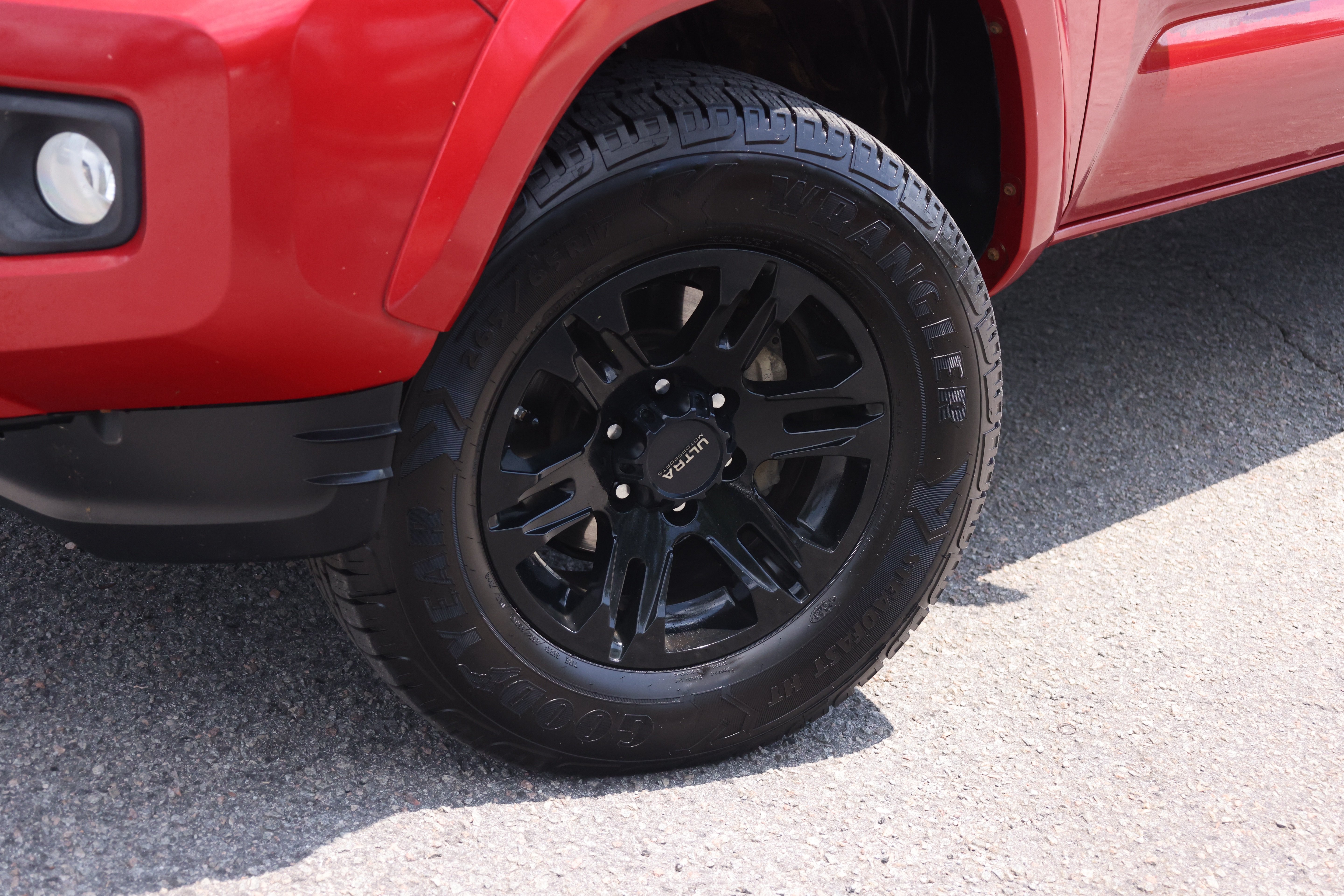 Used 2019 Toyota Tacoma SR5 RWD image 27
