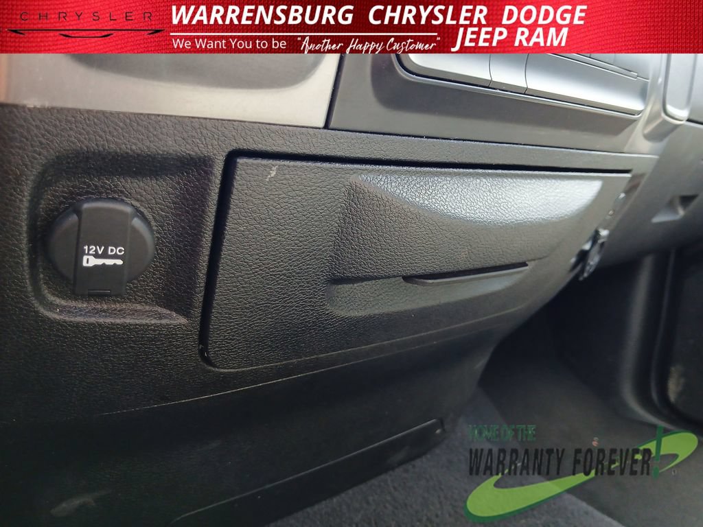 Used 2024 RAM 1500 Classic SLT AWD/4WD image 22
