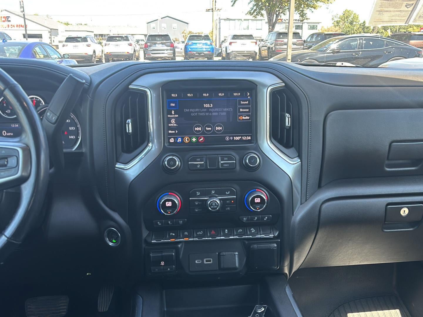 Used 2021 Chevrolet Silverado 1500 LTZ AWD/4WD image 8