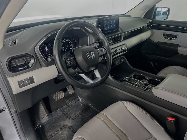 Certified 2025 Honda Pilot EX-L image 11