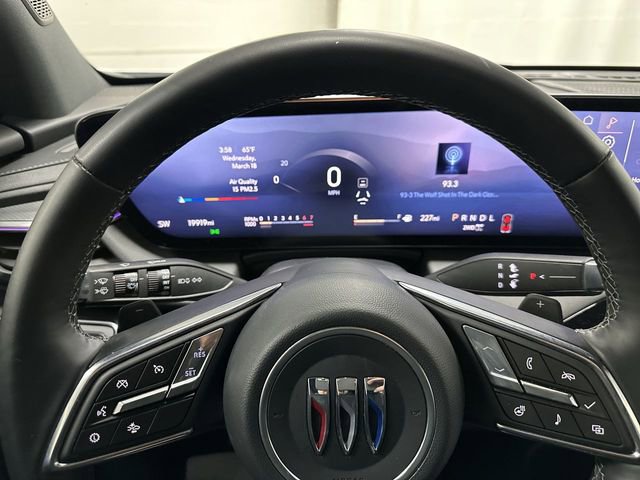 Used 2025 Buick Enclave Sport Touring image 10