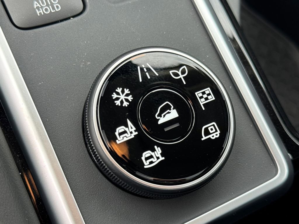 New 2026 Nissan Pathfinder Platinum image 39