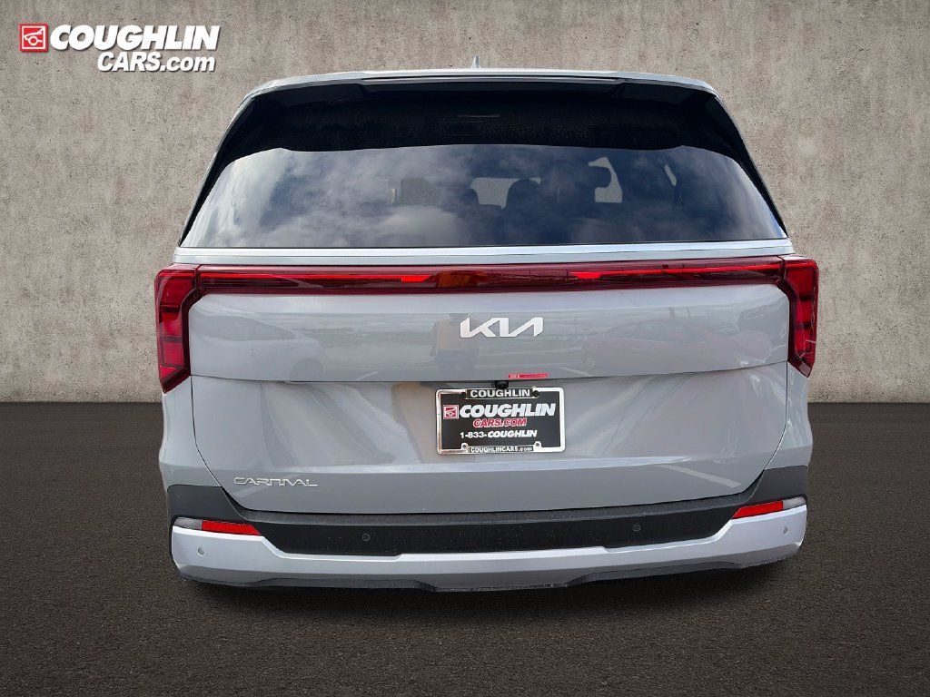 New 2027 Kia Carnival FWD image 6