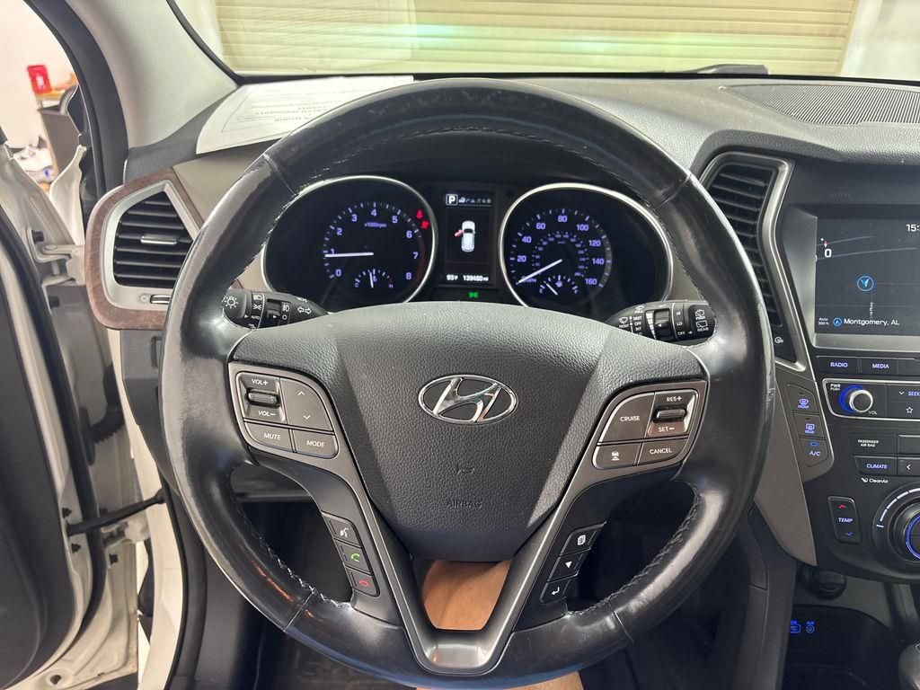 Used 2019 Hyundai Santa Fe XL FWD image 27
