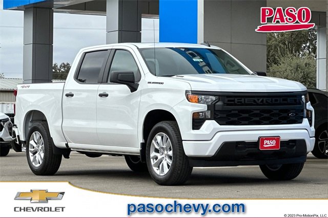 New 2026 Chevrolet Silverado 1500 Custom w/ LPO, Dark Essentials Package