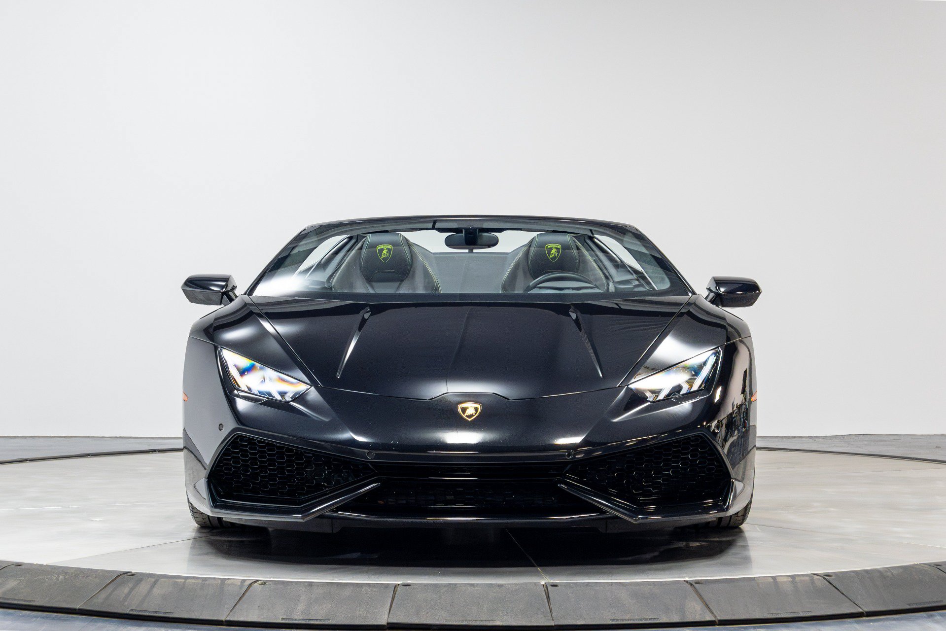 Used 2017 Lamborghini Huracan LP 610-4 AWD/4WD image 40