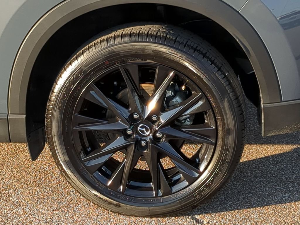 Used 2025 MAZDA CX-5 Carbon Edition image 32