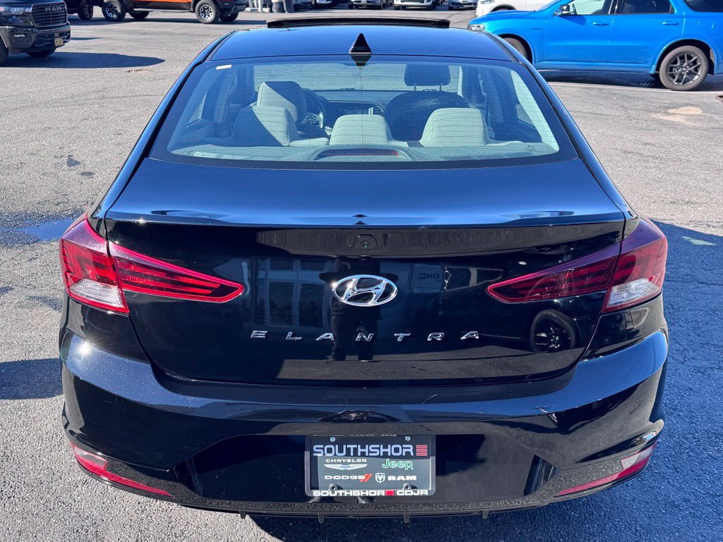 Used 2019 Hyundai Elantra Value Edition FWD image 5