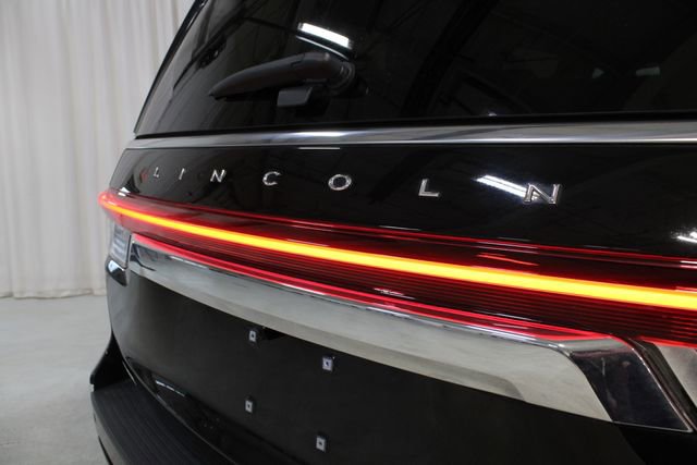 Certified 2023 Lincoln Navigator L Reserve AWD/4WD image 29