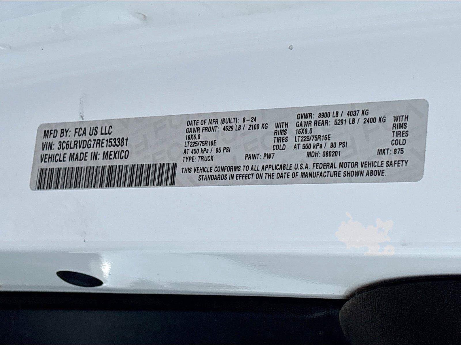 Used 2024 RAM ProMaster 2500 w/ Convenience Group FWD image 28