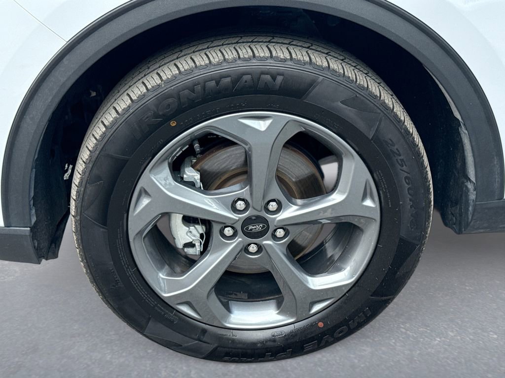 Used 2025 Ford Escape ST-Line Select image 18