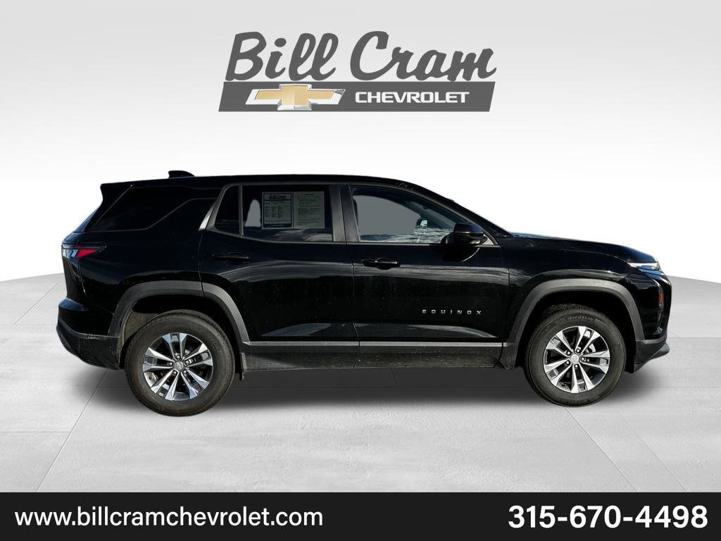 Used 2026 Chevrolet Equinox LT AWD/4WD image 34