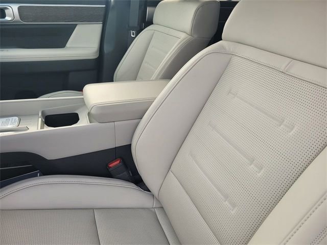 New 2026 Hyundai Santa Fe Calligraphy image 14