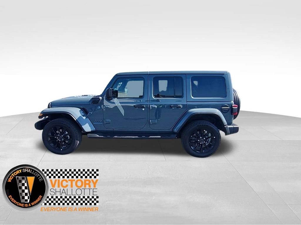 Used 2025 Jeep Wrangler Sahara 4xe image 18