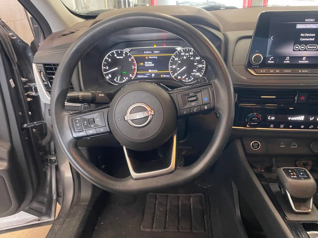 Used 2022 Nissan Rogue SV AWD/4WD image 13