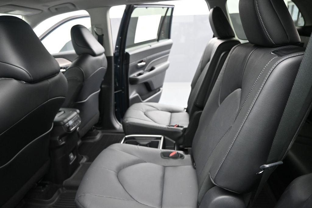New 2026 Toyota Grand Highlander AWD Hybrid image 17