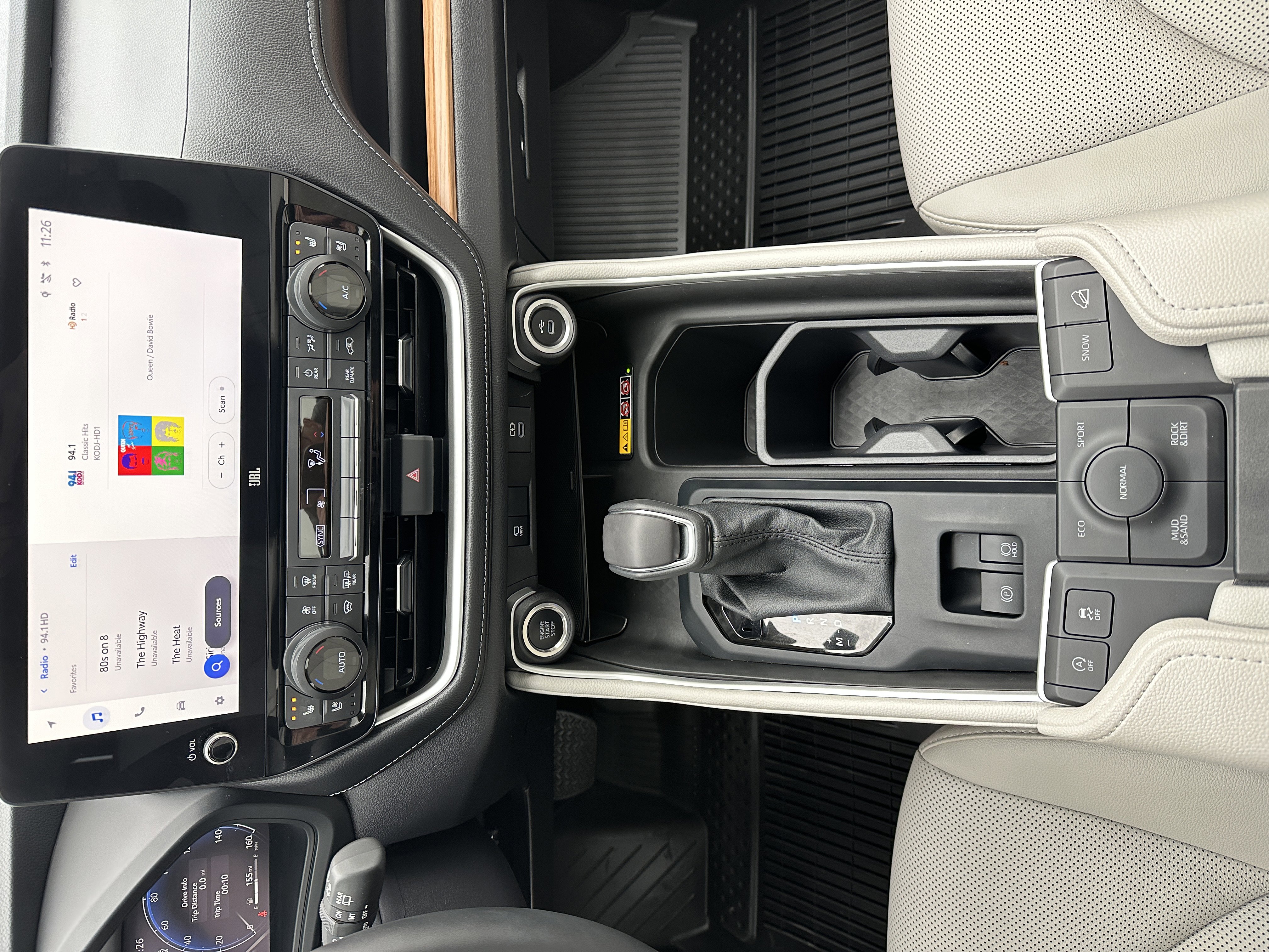 Used 2025 Toyota Grand Highlander AWD image 38