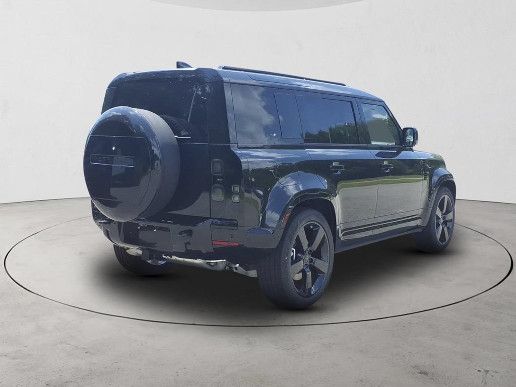 New 2026 Land Rover Defender 110 X-Dynamic SE AWD/4WD image 5