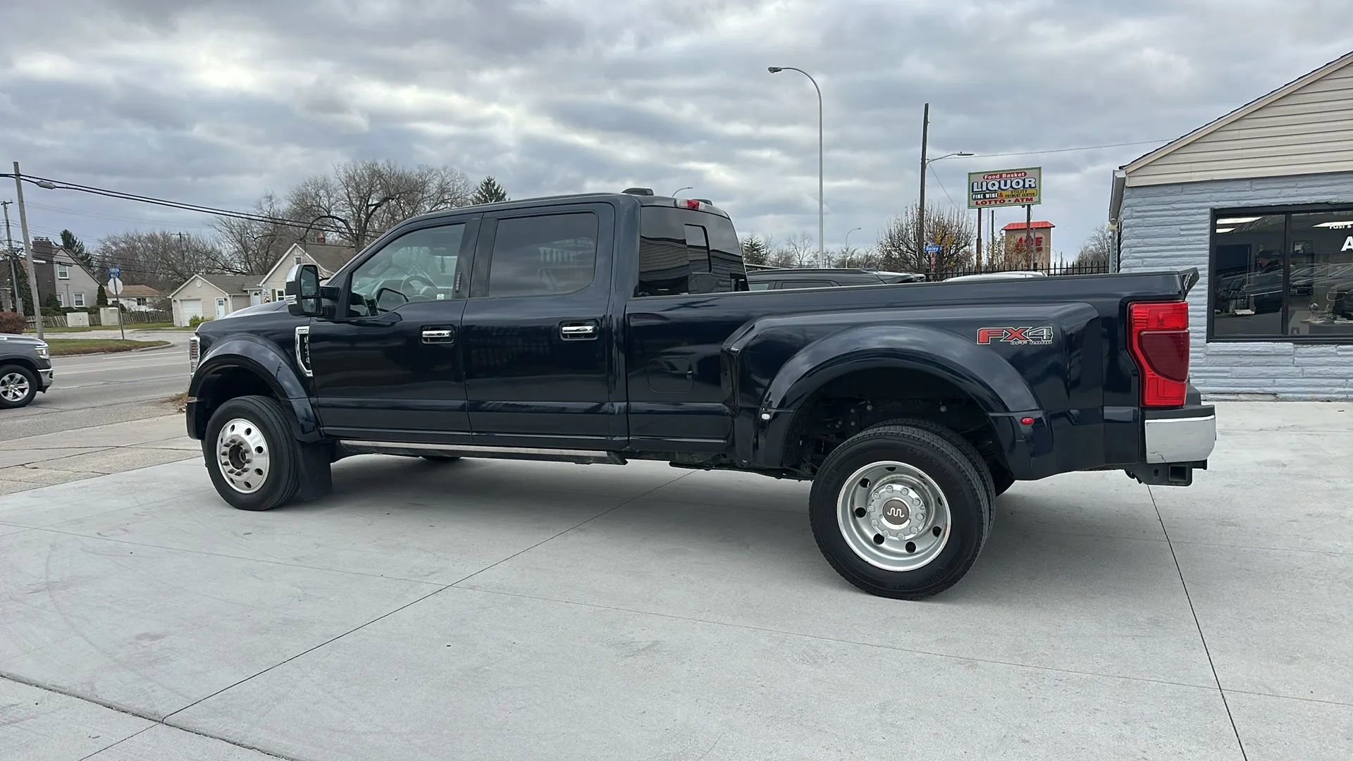 Used 2021 Ford F450 King Ranch w/ King Ranch Ultimate Package image 7