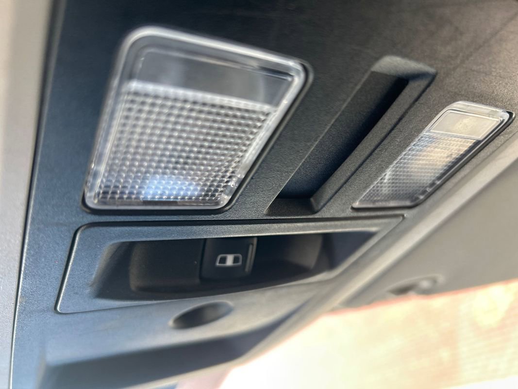 Used 2017 RAM 1500 Classic SLT image 18