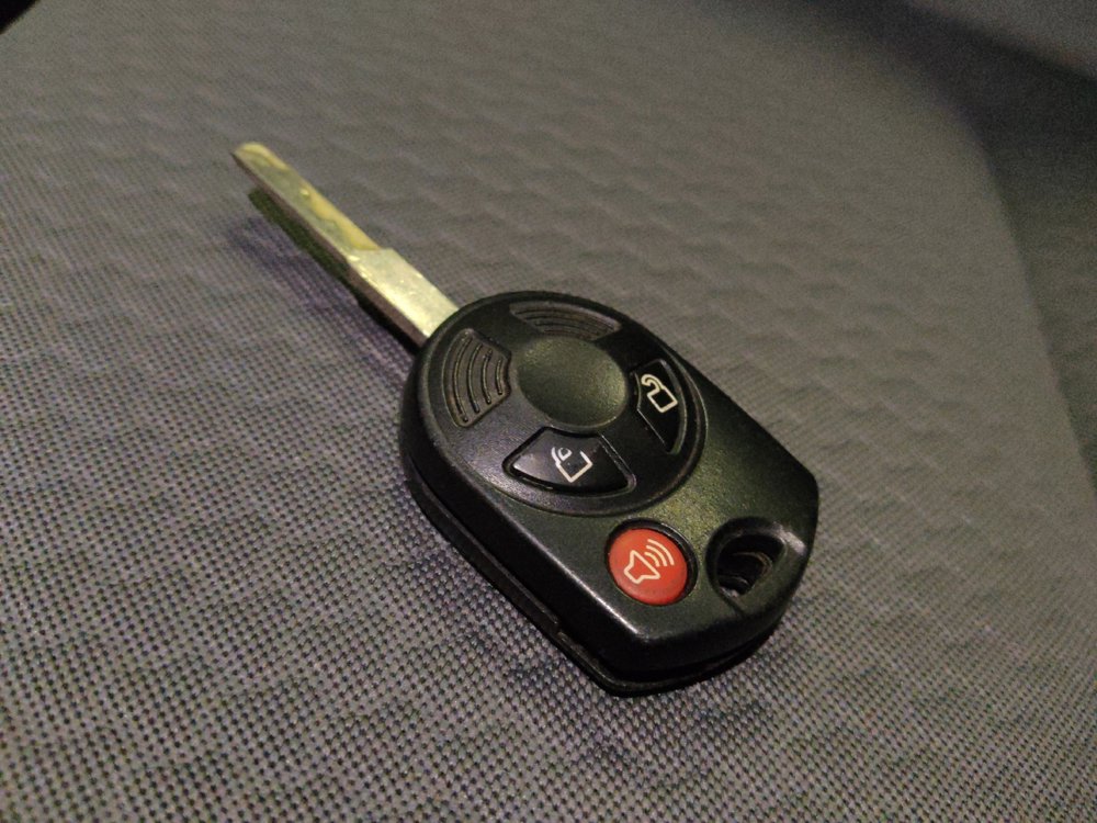 Used 2018 Ford Escape SE image 32