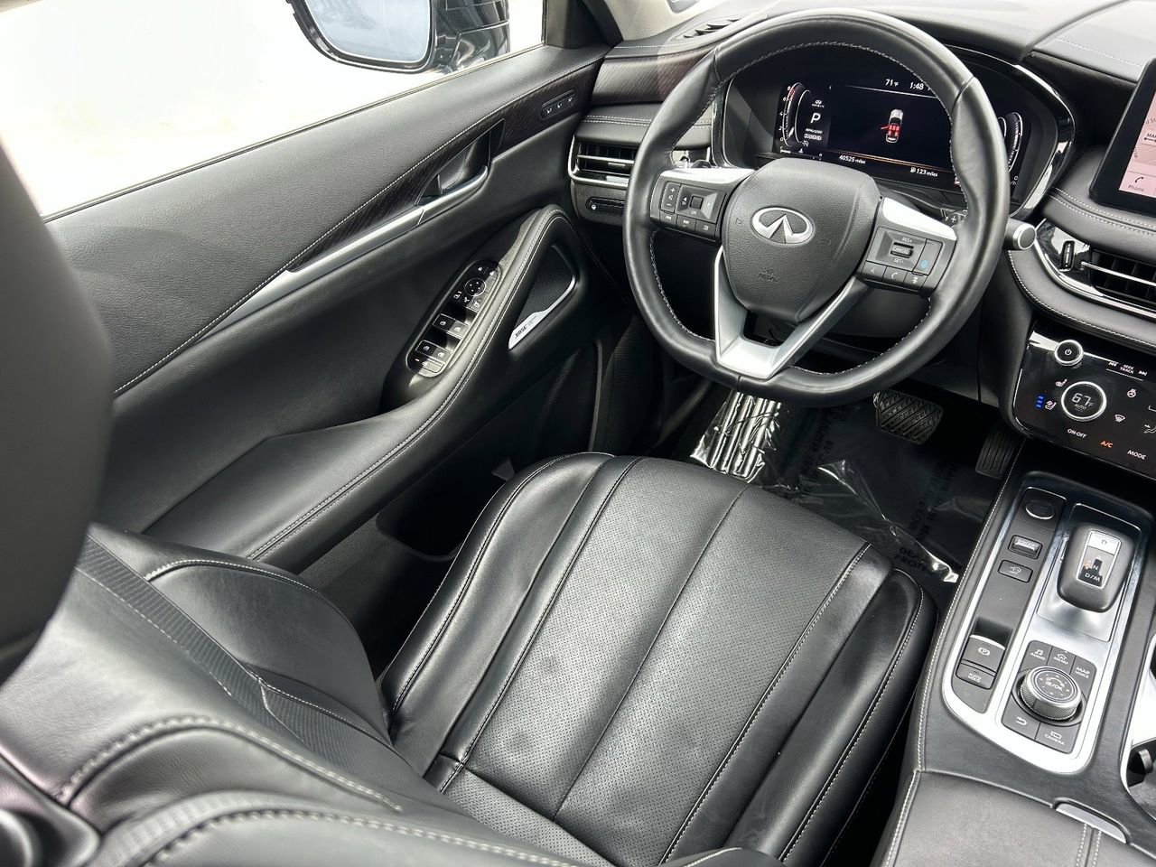 Certified 2023 INFINITI QX60 Sensory w/ Cargo Package image 18