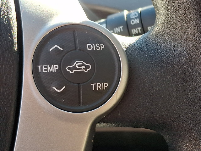 Used 2015 Toyota Prius Three FWD image 21