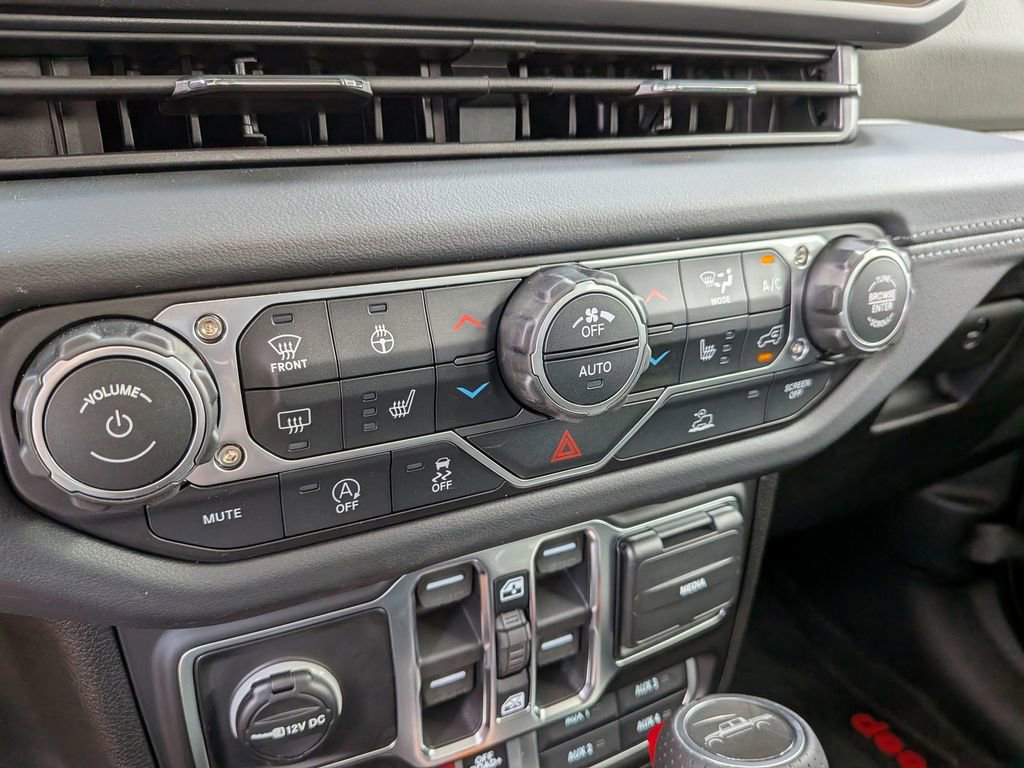 New 2026 Jeep Gladiator Mojave AWD/4WD image 20