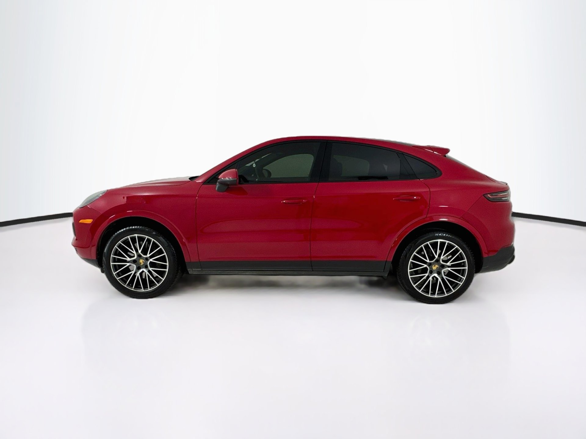 Used 2021 Porsche Cayenne S AWD/4WD image 5