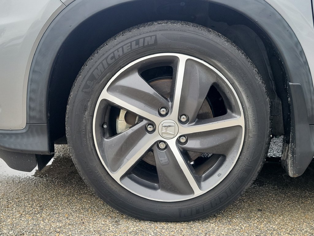 Used 2022 Honda HR-V EX-L image 5