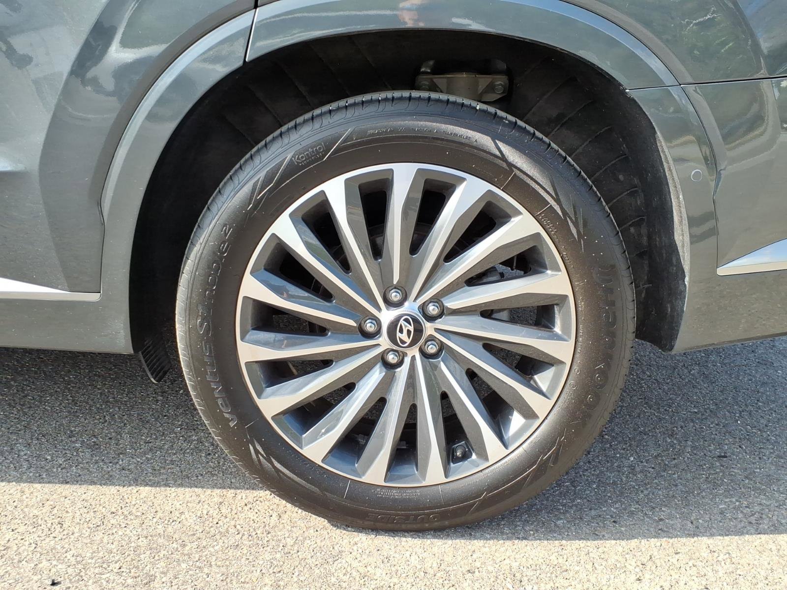 Used 2025 Hyundai Palisade Calligraphy AWD/4WD image 4