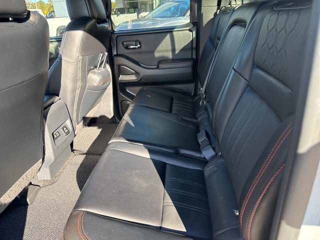 Used 2023 Nissan Frontier Pro-X w/ Pro-X Premium Package image 9