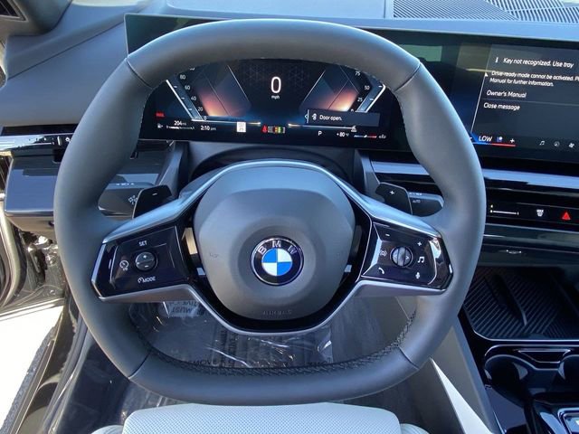 Used 2025 BMW 530i image 20