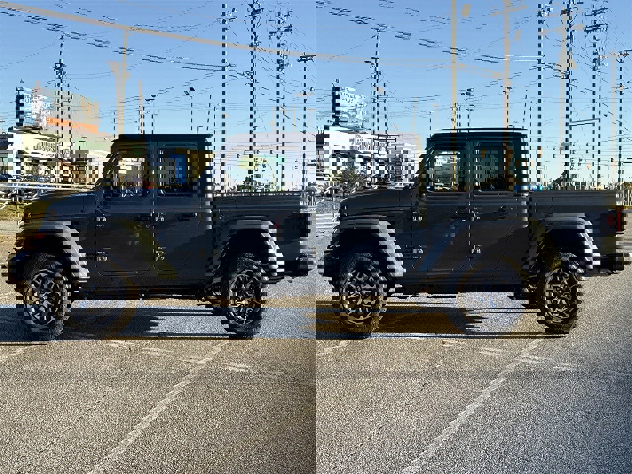 New 2026 Jeep Gladiator Sport image 16