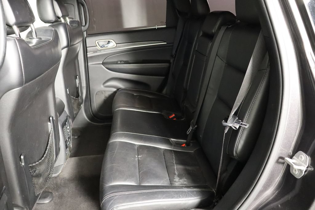 Used 2017 Jeep Grand Cherokee Limited AWD/4WD image 16
