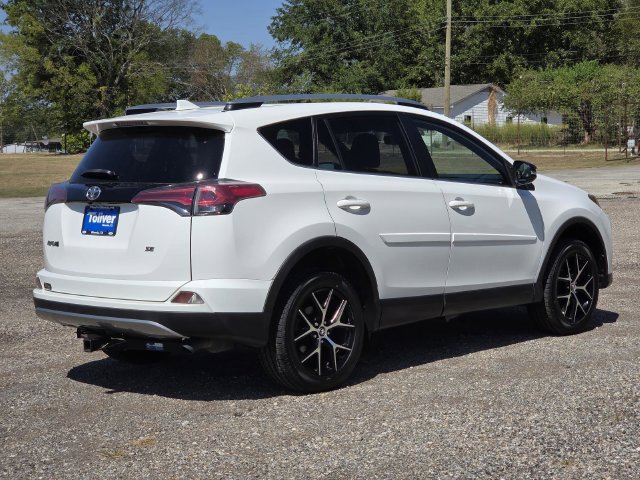 Used 2018 Toyota RAV4 SE w/ Power Extra Value Package FWD image 8