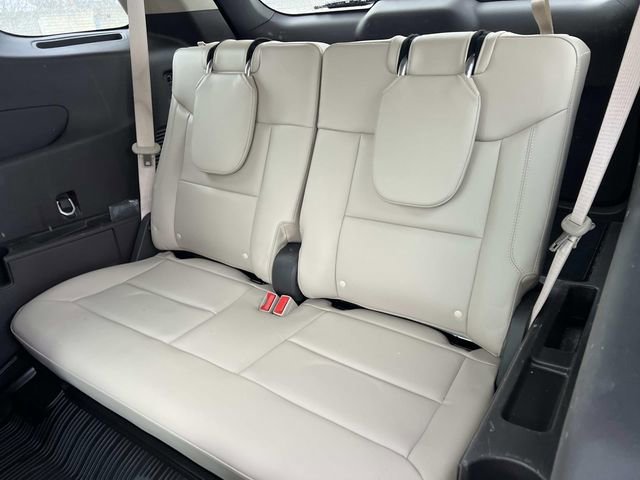 Certified 2024 Ford Explorer Platinum w/ Technology Package image 15