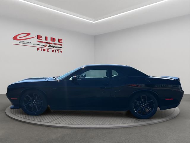 Used 2019 Dodge Challenger R/T w/ Driver Convenience Group RWD image 2
