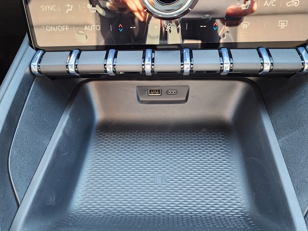 New 2026 GMC Terrain Elevation w/ Elevation Premium Package image 30