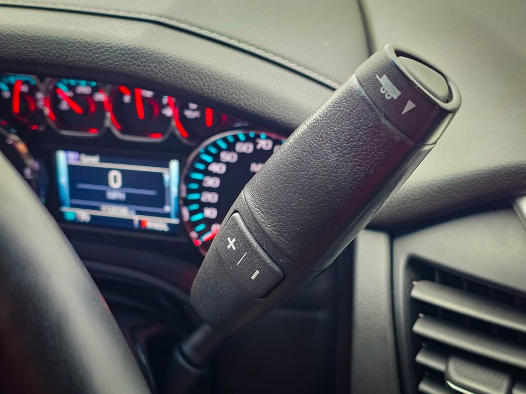 Used 2018 GMC Yukon SLT w/ Premium Edition image 21