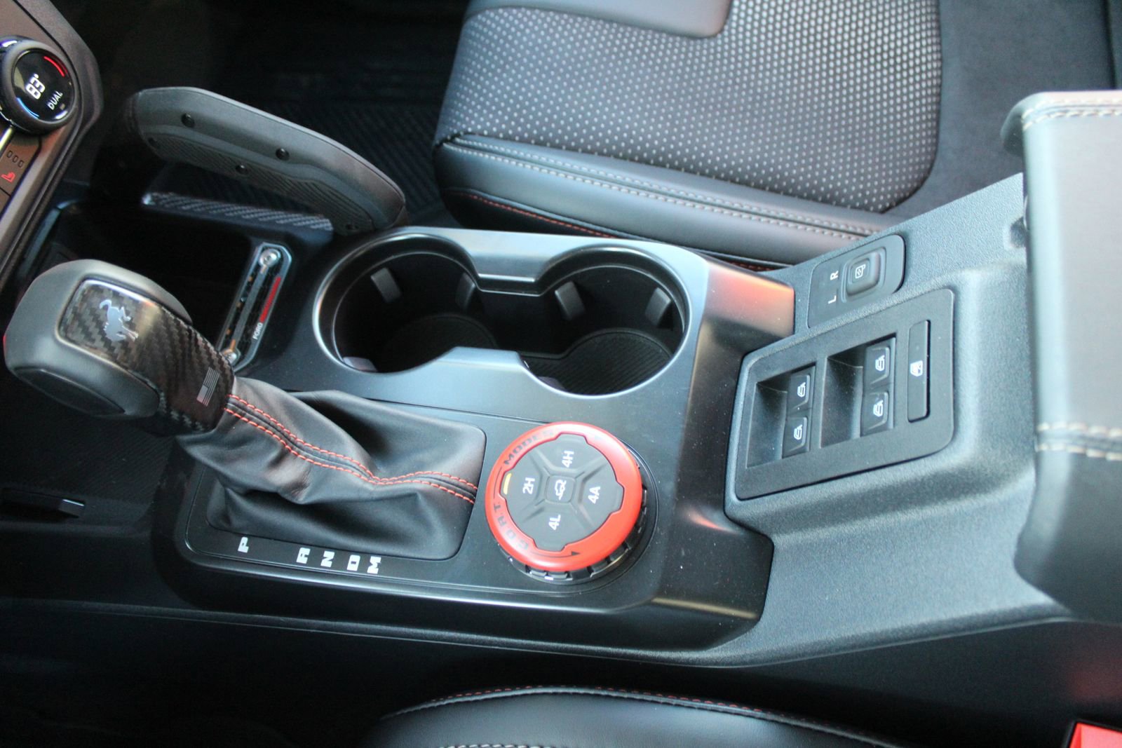 New 2025 Ford Bronco Raptor w/ Interior Carbon Fiber Pack image 28