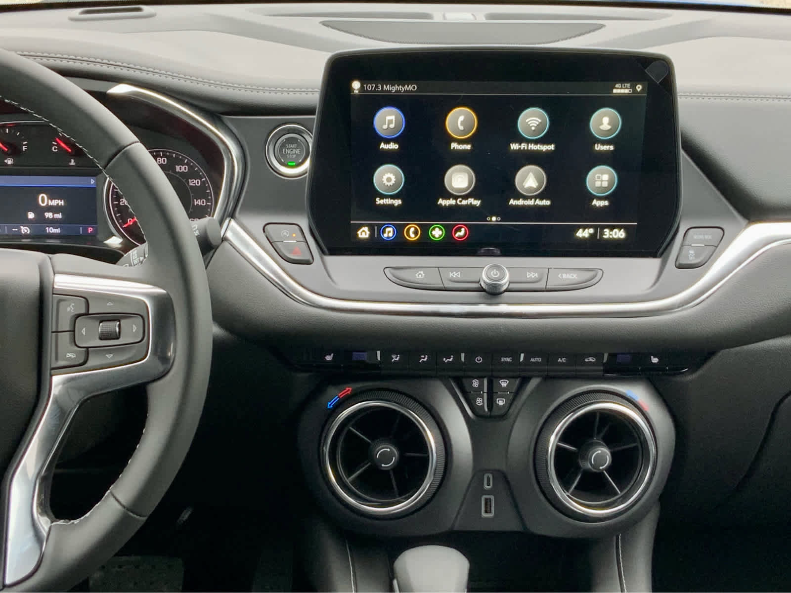 New 2025 Chevrolet Blazer LT w/ Midnight/Sport Edition image 42