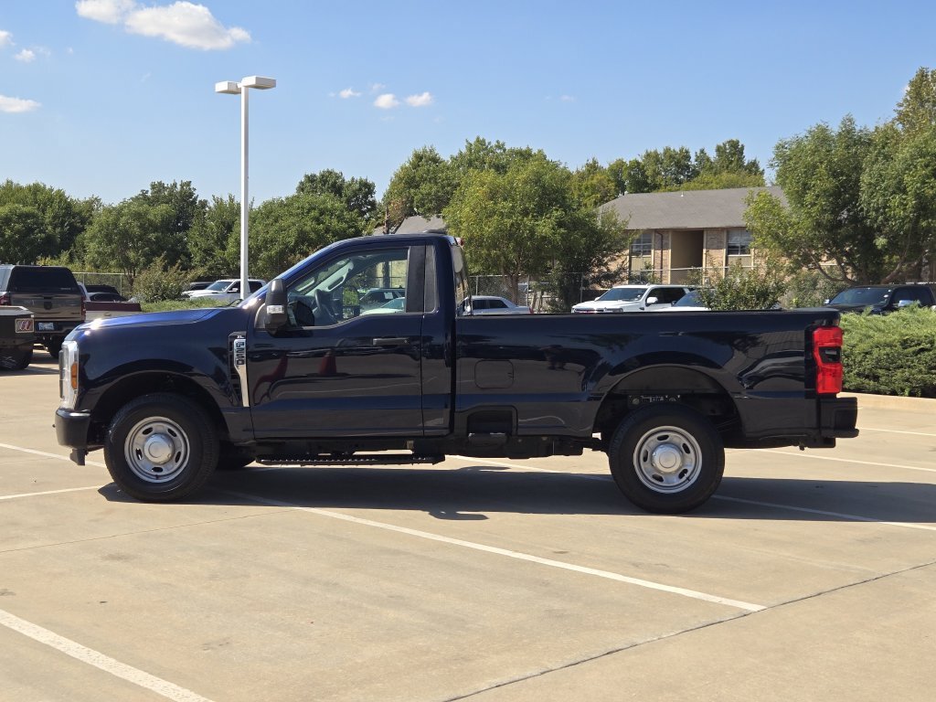 Used 2024 Ford F250 XL w/ 360-Degree Camera Package RWD image 8
