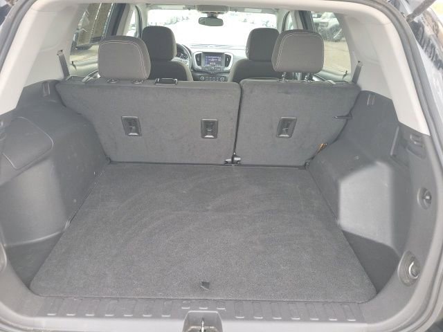 Used 2024 GMC Terrain SLE image 22